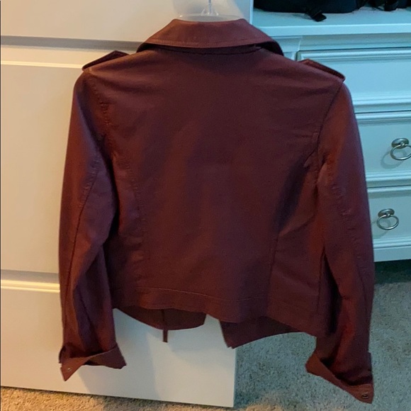 Leather Jacket - Picture 4 of 5